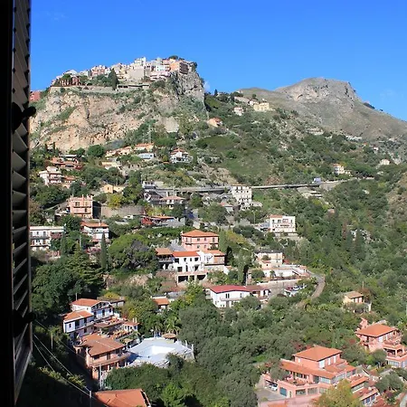Bed & Breakfast Almoezia Charming Taormina