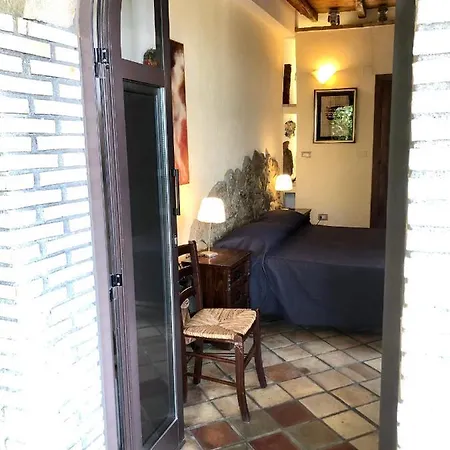 Almoezia Charming Bed & Breakfast *