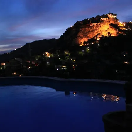 Almoezia Charming Bed & Breakfast