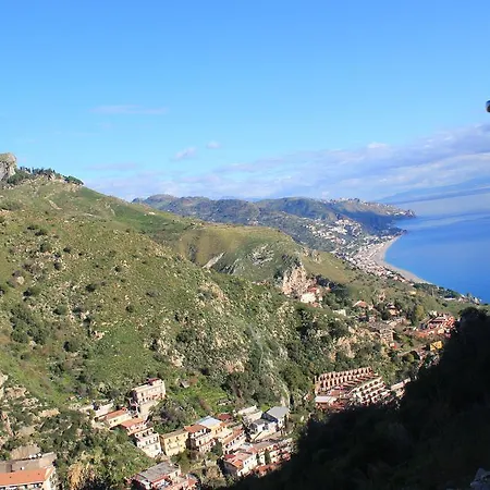 Almoezia Charming Bed & Breakfast Taormina