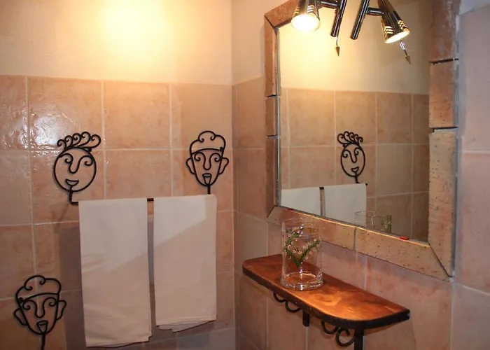 Bed & Breakfast Almoezia Charming 4*