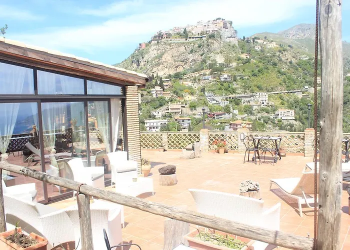 Bed & Breakfast Almoezia Charming 4*